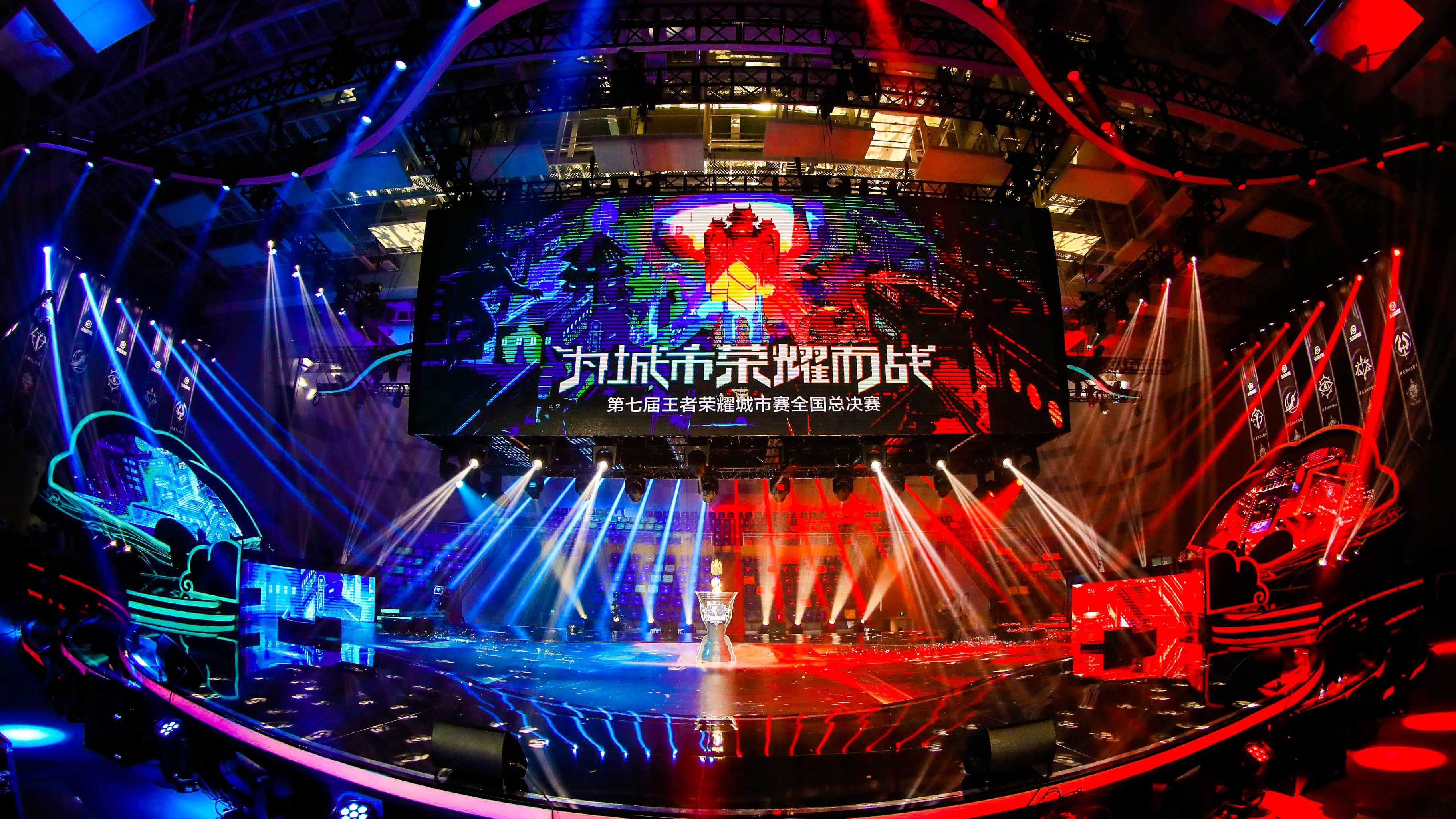 T1战队积极赛事备战，Faker提及IG战队实力强劲，团队训练全力以赴